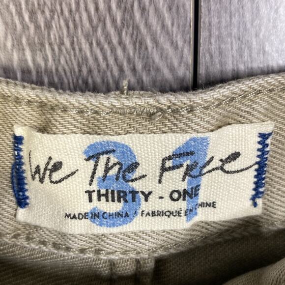 NWT Free People Baggy Tomboy Shorts in Cocoa Women's 31 - Picture 6 of 10